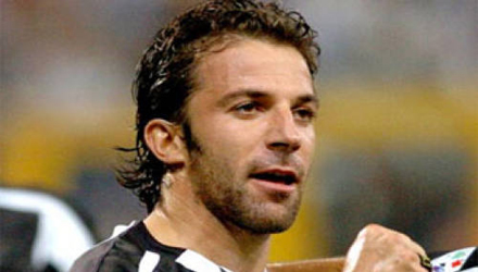 Del Piero accanto a Messi in Pro Evolution Soccer 2010