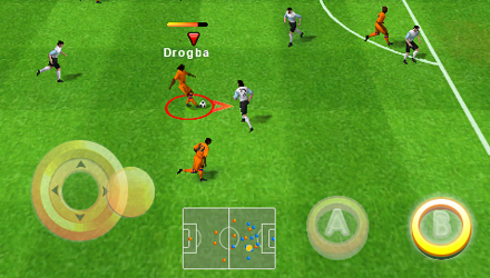Una modalità multiplayer online per Real Soccer 2010 su iPhone