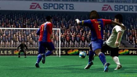 In arrivo una patch massiccia per FIFA 10
