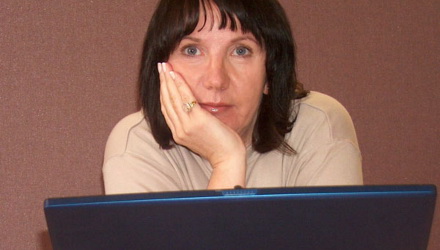 Karen Traviss presta il suo talento narrativo a Gears of War 3