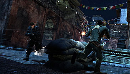 Uncharted 2 guadagna nuove mappe e la modalità Siege