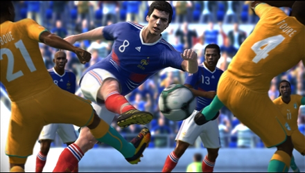 PES 2011: una patch amatoriale per migliorare il gameplay