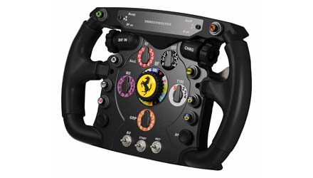 Ferrari F1 Wheel per T500 RS, un volante professionale da Formula 1