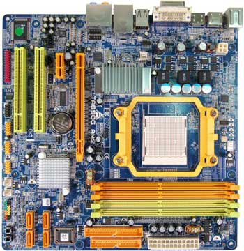 Biostar lancia la TA690G basata sul nuovo chipset AMD 690G