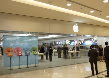 Apertura dell'AppleStore italiano