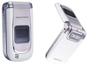 Produttori di celluari, una guerra con vittime 