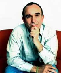 Peter Molyneux cavaliere di Francia