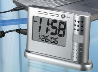 Una sveglia digitale con qualche segreto