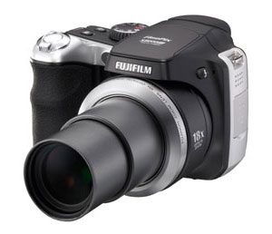 FinePix S8000fd: zoom a 18x