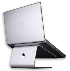 La base per portatili senza rinunciare al design