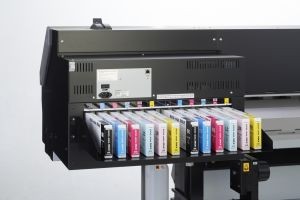 Roland XJ-640 e XJ-740, le nuove stampanti per il grande formato