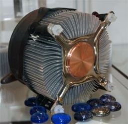 Akasa: primi prototipi di dissipatori per Intel Nehalem 
