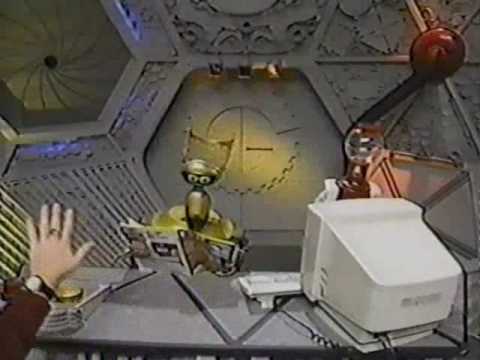 Tom Servo and Crow's Mac/PC debate