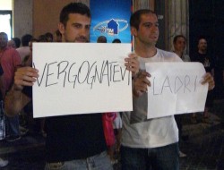 Protesta durante la notte bianca