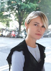 Salti della quaglia: Il produttore di SingStar passa ad Atari