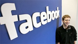Facebook: Zuckerberg festeggia i 150 milioni di iscritti