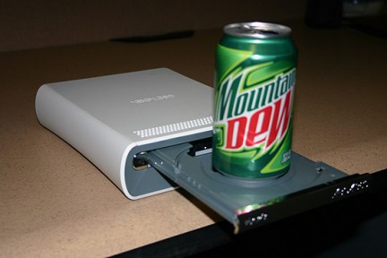 Costruirsi un'arma alla James Bond con il diodo blu del lettore HD-DVD di Xbox 360