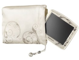 TomTom White Pearl: il navigatore satellitare dedicato alle donne