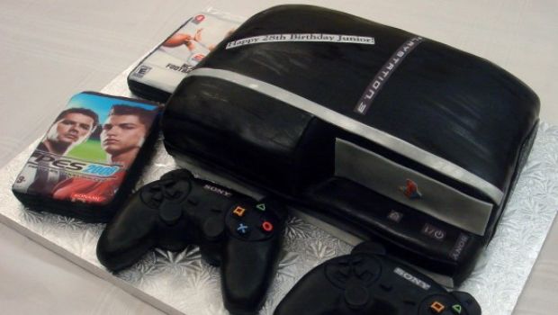 PlayStation 3 Cake e Xbox 360 Controller Bento per i giocatori affamati