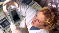 Le carenze della ricerca su telefoni cellulari e tumori