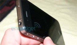 iPhone 4G con cover posteriore in ceramica trasparente?