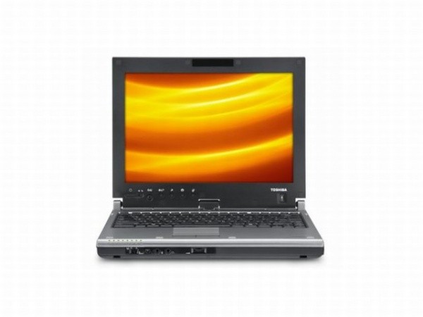 Toshiba Port&eacute;g&eacute; M780