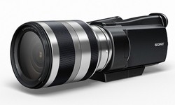 Sony sta lavorando su una videocamera Full HD con ottica intercambiabile