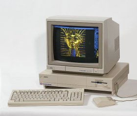 Amiga compie 25 anni