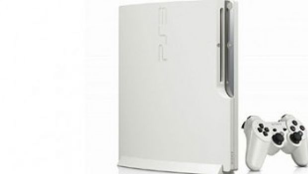 PS3 Slim bianca e con hard disk più capiente in Giappone