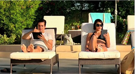 Amazon sbeffeggia iPad nella pubblicità del nuovo Kindle