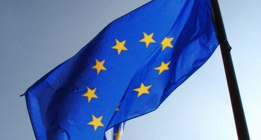 L'UE stimola l'e-commerce: serve fiducia