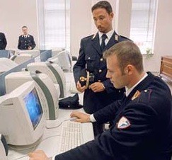 Smentito l'accordo tra Facebook e la Polizia Postale