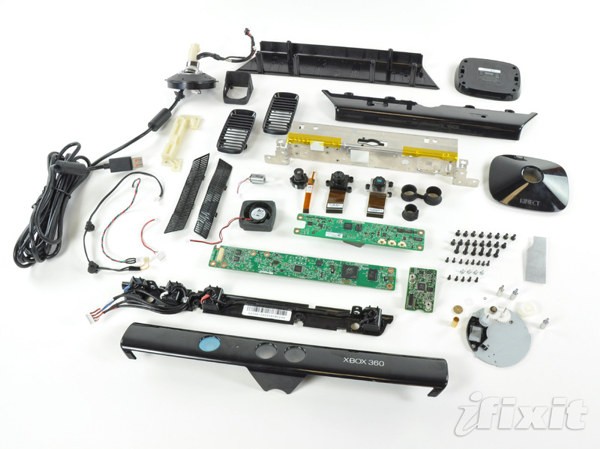 Microsoft Kinect, analisi iFixit Microsoft Kinect, analisi iFixit