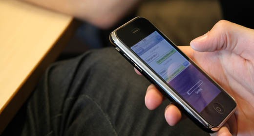 SMS al capolinea: la caduta di un impero