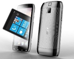 Acer al lavoro su Windows Phone 7