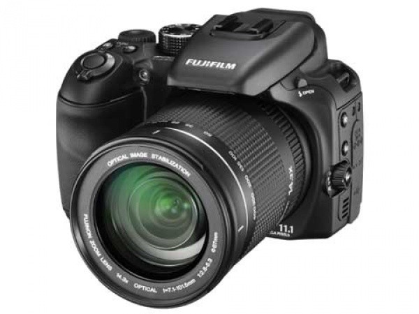 Fujifilm FinePix S100FS