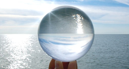 La sfera di cristallo: cosa succederà nel 2011?