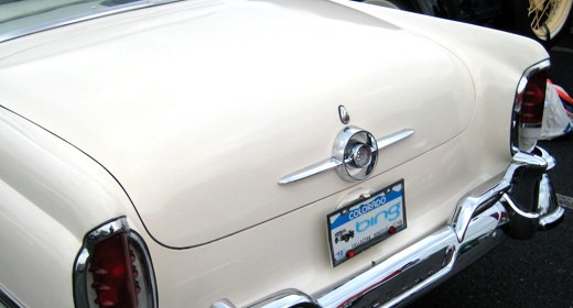 Bing, un motore verticale per le auto