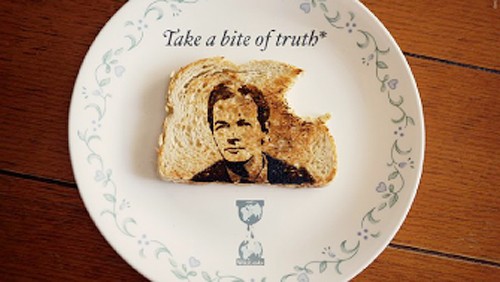 Indovina chi viene a cena? Julian Assange