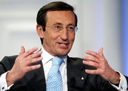 Gianfranco Fini fa il punto della banda larga italiana