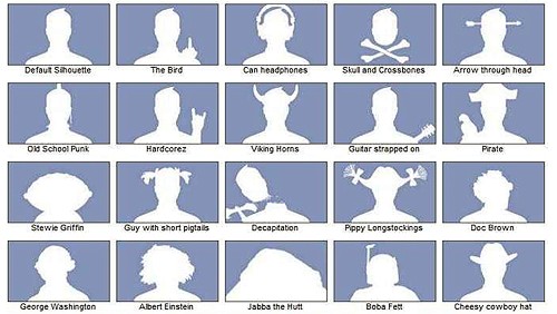 Su Facebook di moda le sagome personalizzate