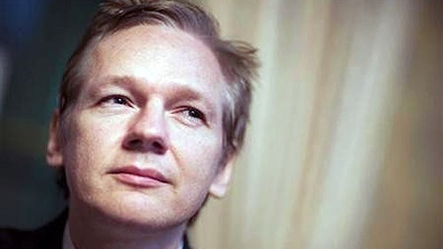 Julian Assange in videoconferenza italiana domani