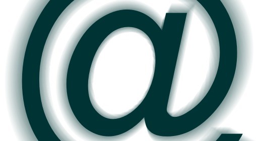 Email, senza trattino