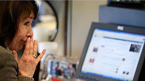 Candidati selezionati su Facebook, ma c'è la privacy 