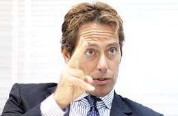 Telecom Italia, indagati Luciani e Ruggiero per un giro di SIM false 