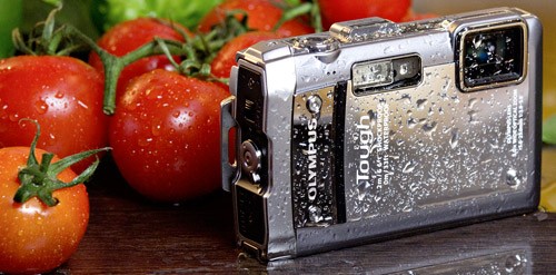 Olympus presenta le fotocamere SZ-30RM, SZ-20 e TG-810