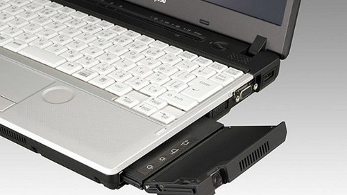 Fujitsu sostituisce l'unità ottica col mini-proiettore