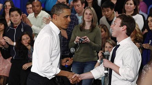 Barack Obama a casa Facebook