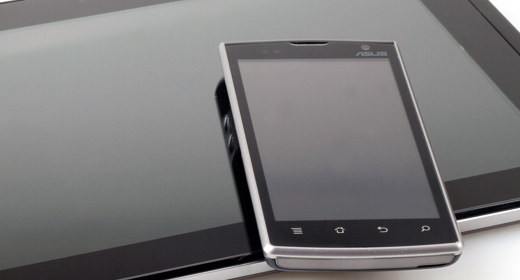 Asus Padfone: anima smartphone e corpo tablet