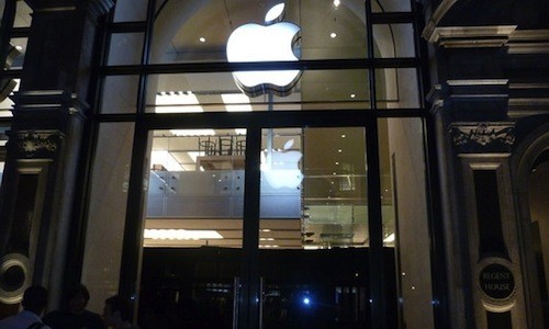 Evento speciale per l'anniversario di Apple Store?